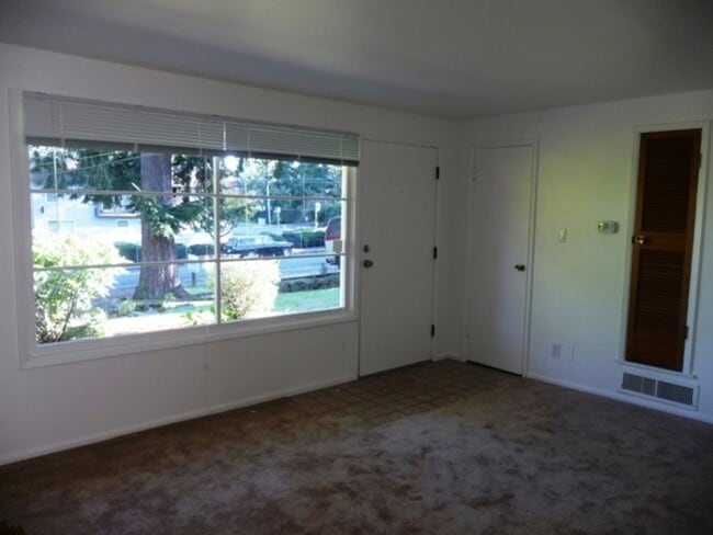 21906 55th Ave W