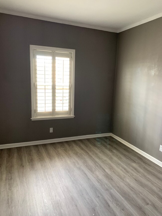 Photo - 2019 E 20th St Unidad SC