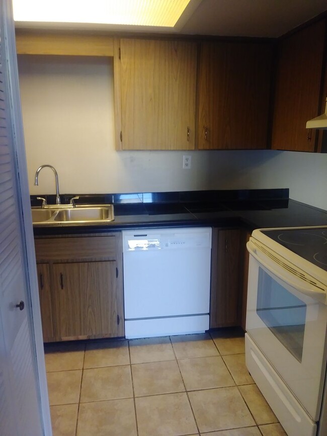 Photo - 1 BR/1.5 BA Apt near Downtown Eustis Unit 4