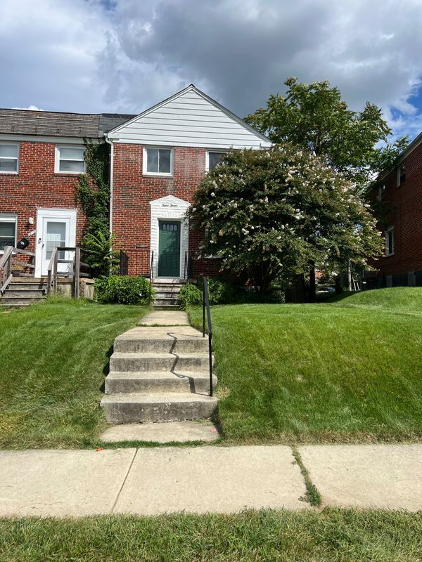 Building Photo - 1213 Linkside Dr