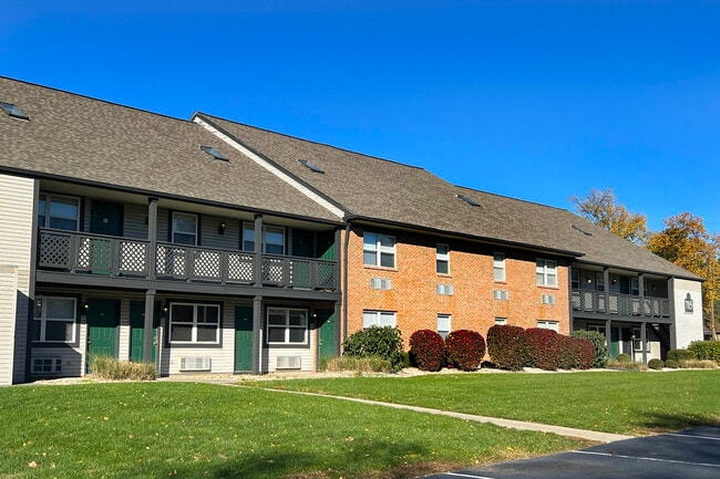 Greenlawn Arbors Apartments