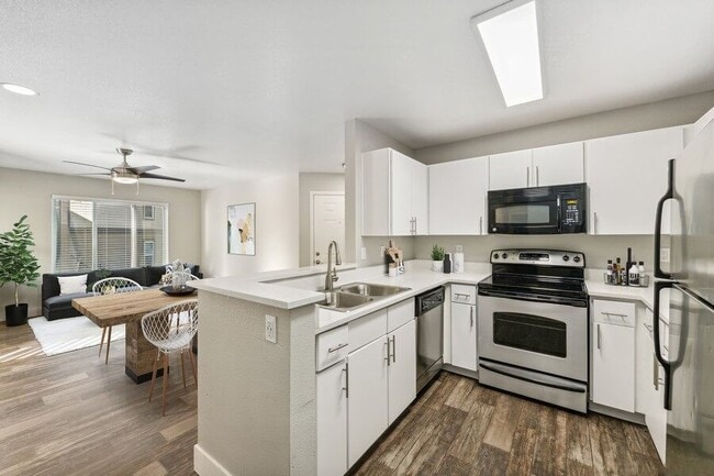 Photo - Club at Tanasbourne