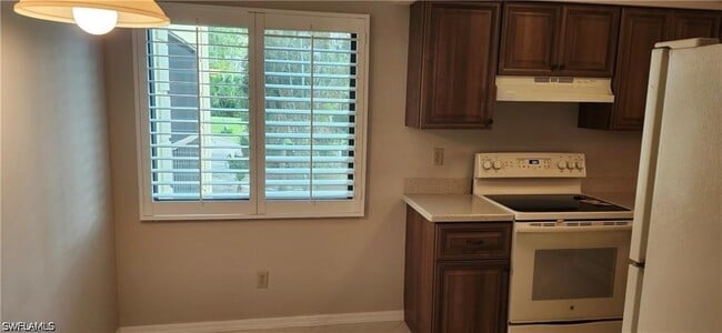 Photo - 221 Fox Glen Dr Unidad 2207