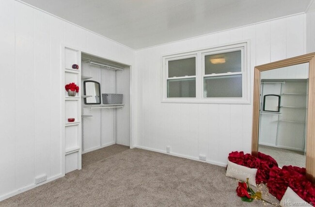 Bedroom #2 with ceiling fan - 1105 Nanialii St Unit A