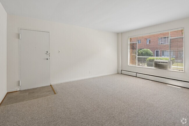 Studio - 434SF - Larchmont Village Apartment
