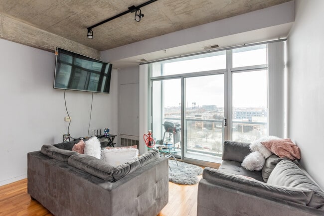 Photo - 1620 S Michigan Ave Unit 820