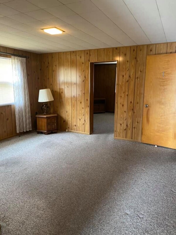 Photo - 206 Thompson Ave Unit 1