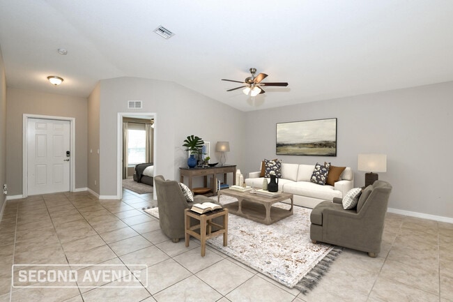 Photo - 1655 Painter St SE