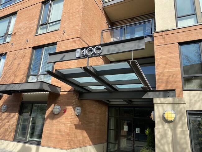 Photo - Modern Condo with Luxury Amenities Near Fe... Unit 211