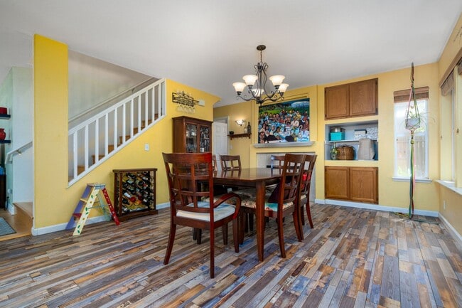 Photo - SOUTH DAVIS GEM