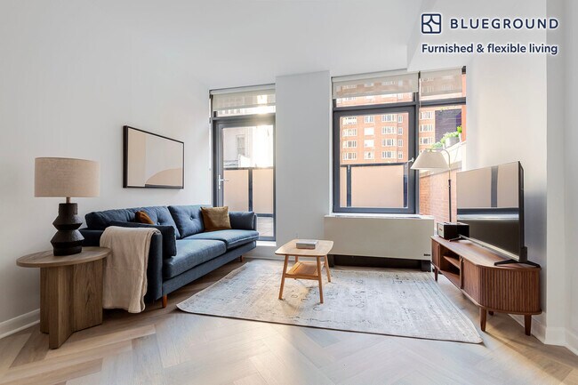 Building Photo - 49 E 34th St