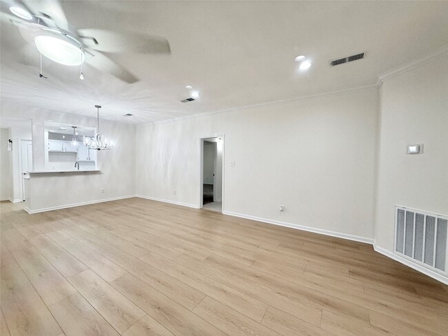 Photo - 236 Almond Dr