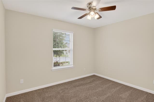 Photo - 408 Stampede Ln