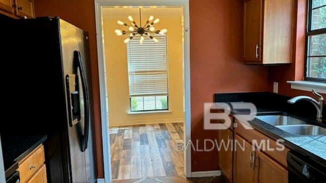 Photo - 8070 Kimberlin Dr S