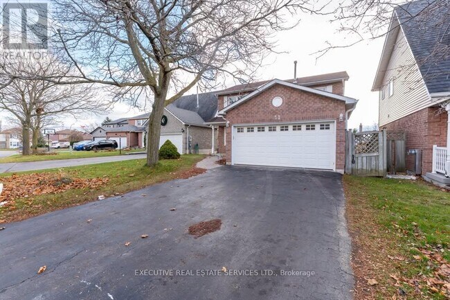 Photo - 11 Upland Dr