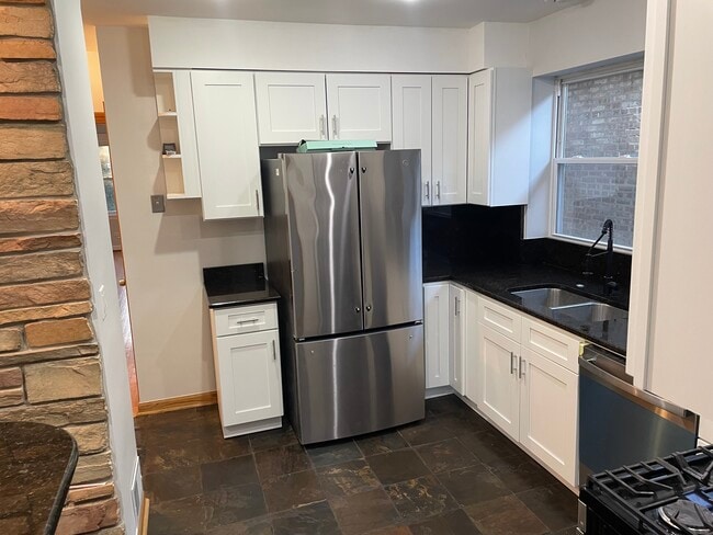 Photo - 3111 N 78th Ave