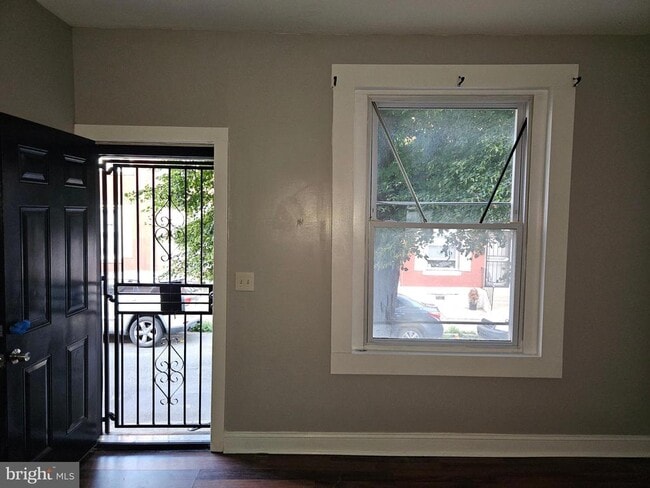 Building Photo - 3416 Ormes St Rental