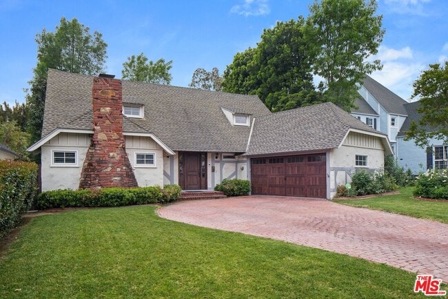 Photo - 15434 Sutton St