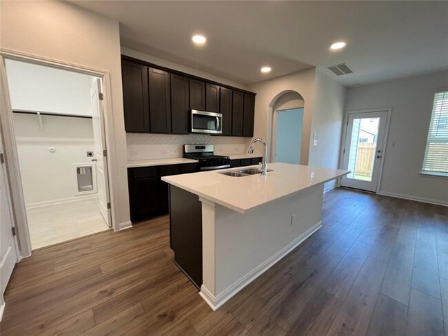 Photo - 8521 Wellspring Loop