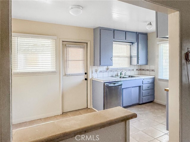 Photo - 2546 W Olive Ave