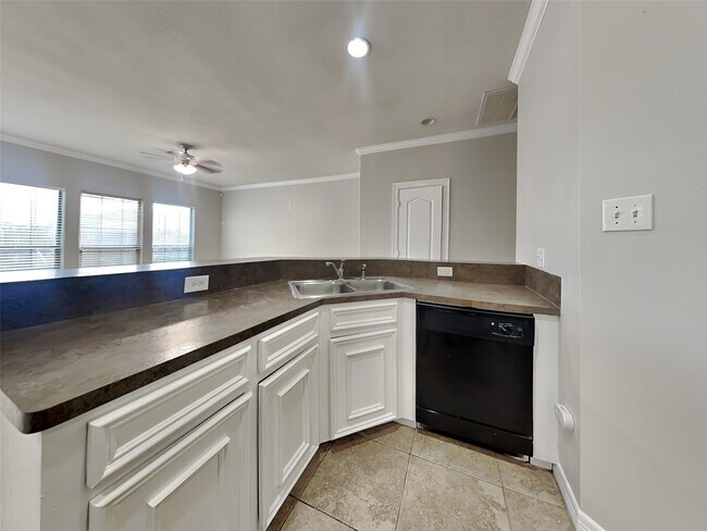 Photo - 4202 Alvin St