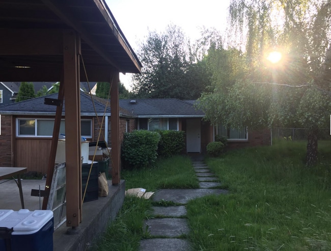 Photo - House -- Ravenna