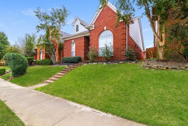 Photo - 8691 Overcup Oaks Dr