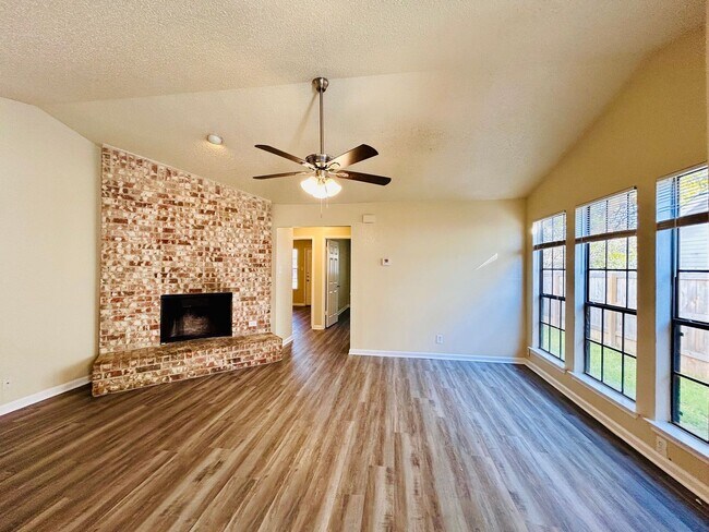 Photo - 9219 Kempler Dr Unidad B