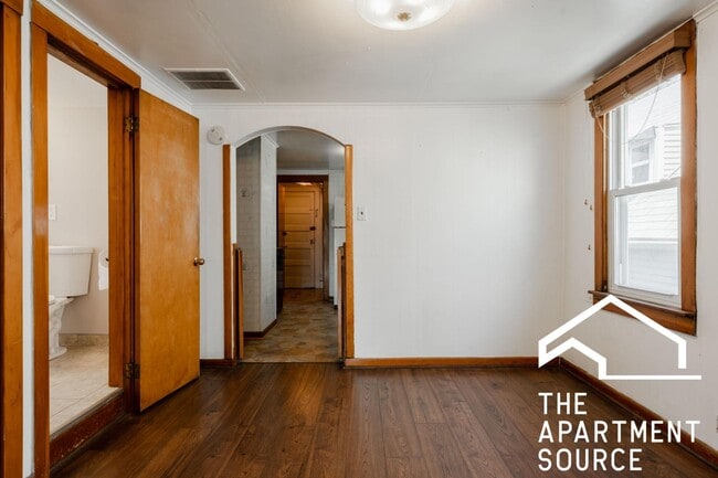 Photo - 1334 W Barry Ave Unit 3