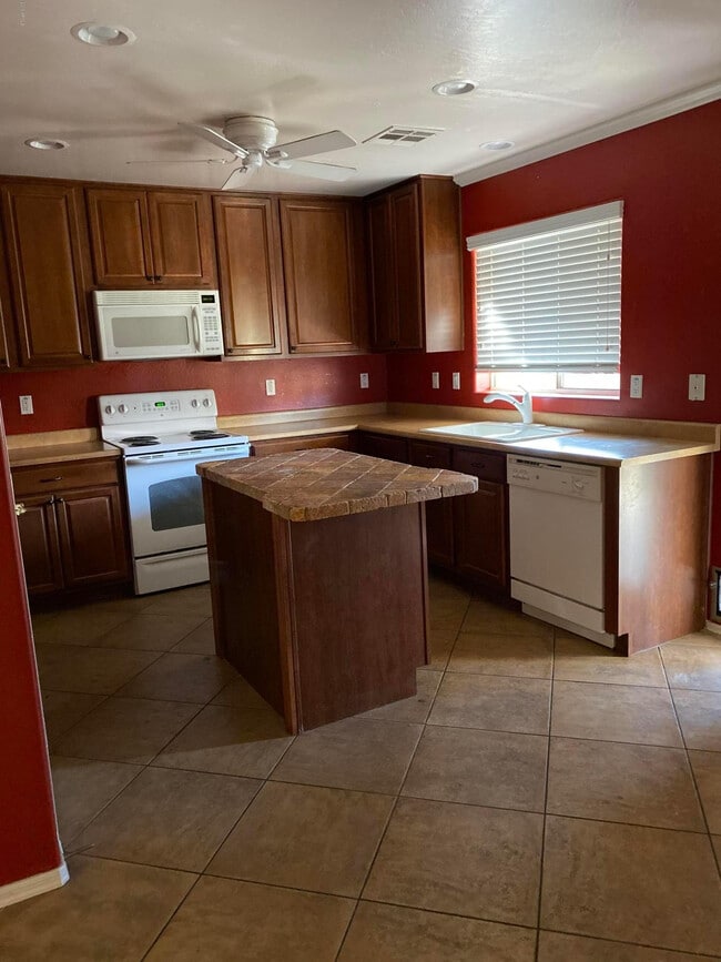 Photo - 7241 W Williams St