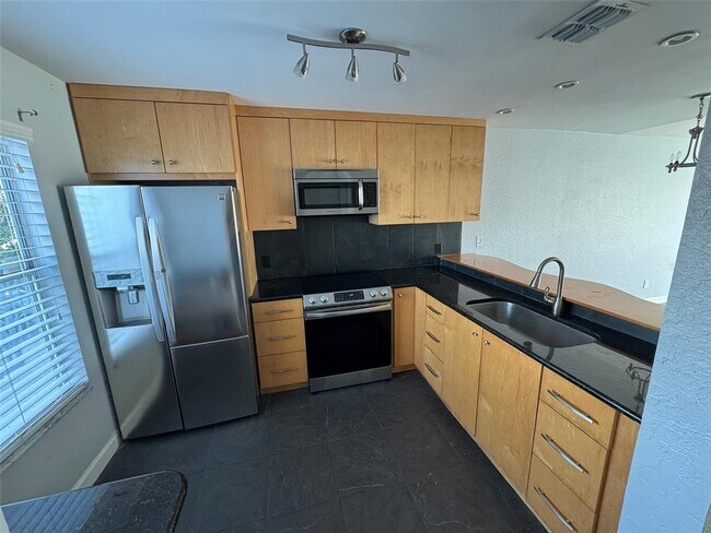 Photo - 2568 Woodgate Blvd Unit 205