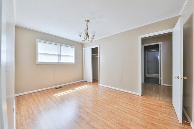 Photo - Charming Home in Dresden!