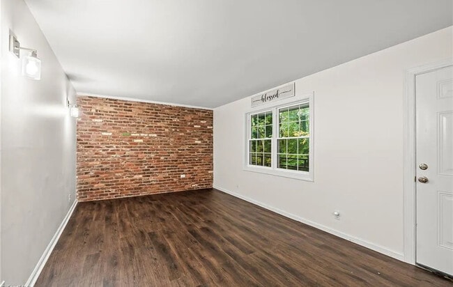 Photo - 372 S Cherry St Unit B