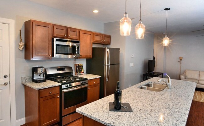 Photo - 201 S Main St Unidad 12