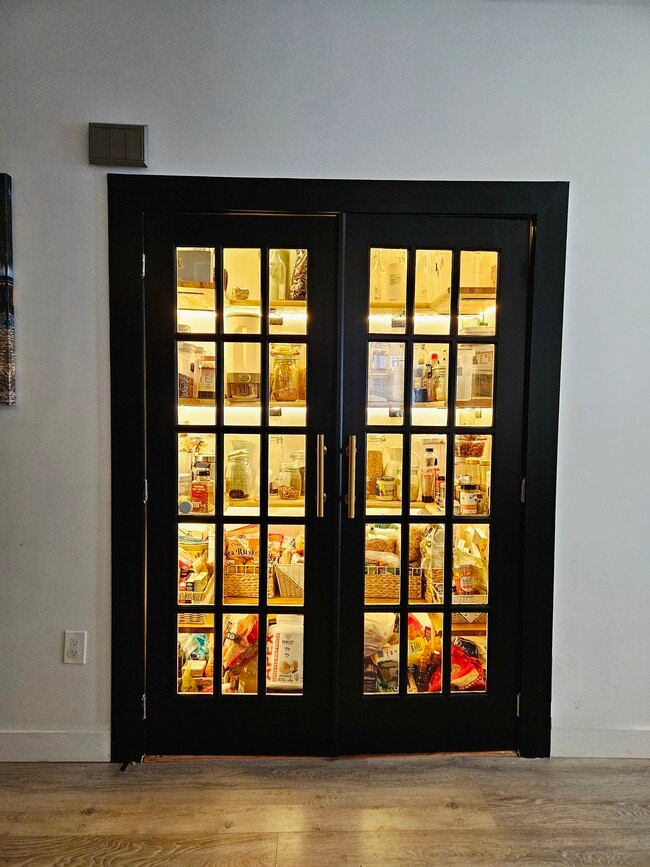 Photo - 84 Center Ave