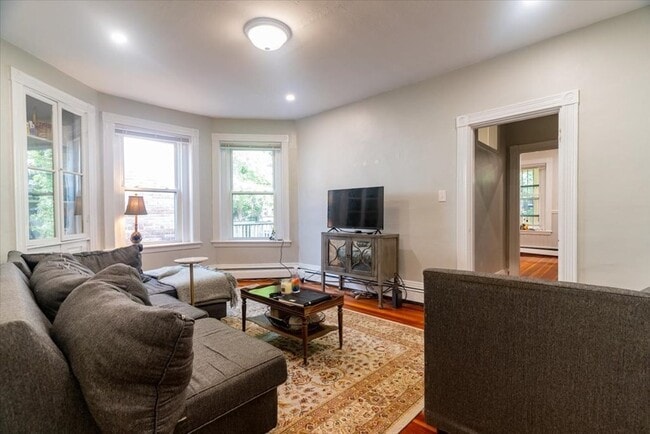 Photo - 862 Huntington Ave Unit 3