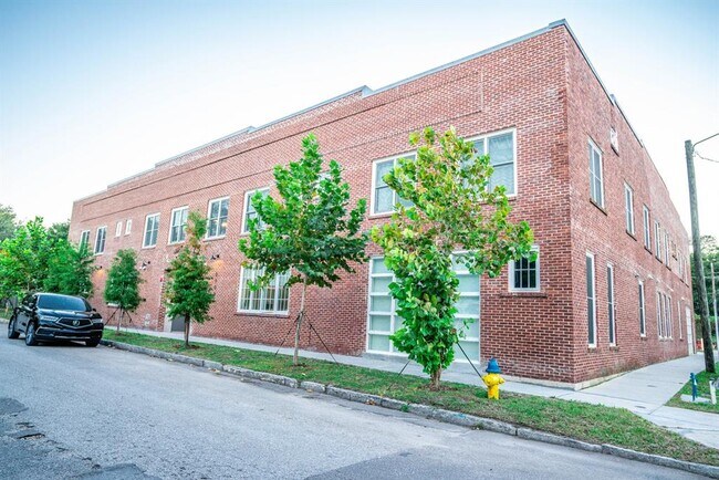 Photo - 3108 N Jefferson St