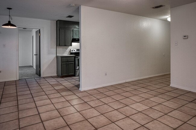 Photo - 104 Sombrero Dr