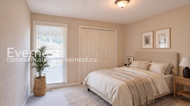 Photo - 2528 170th Pl SE
