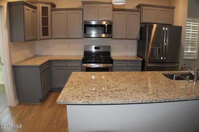 Photo - 940 Abe Goldberg Dr