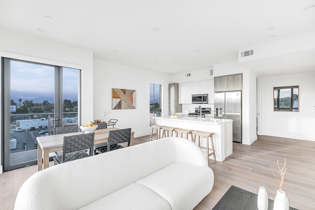 Photo - Chandler Valley Village