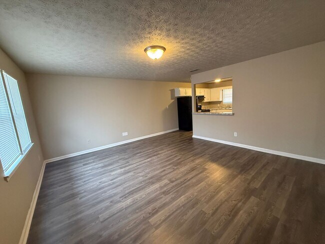 Photo - 113/115 Deer Creek Dr Unit 113 Deer Creek Dr