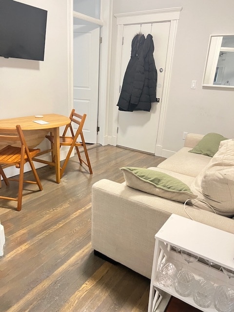 Photo - 105 Jersey St Unit 5