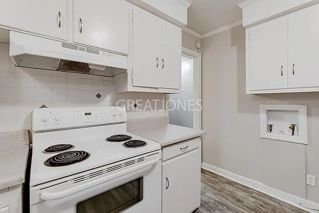 Photo - 209 Biddle Rd