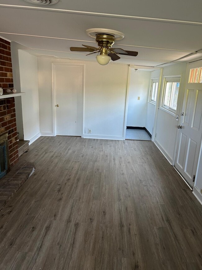 Photo - 4127 Hickory Rd