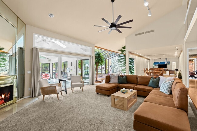 Photo - 41641 Belvidere St Unidad ID1032333P