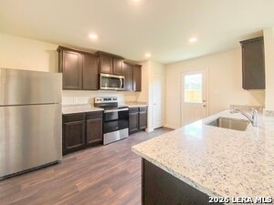 2927 Citron Garden