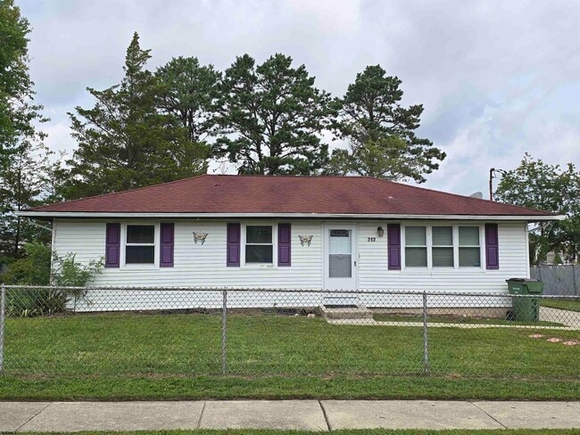 Building Photo - 212 Eagon Ave