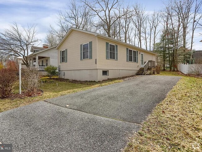 Building Photo - 288 Ghaner Dr Rental