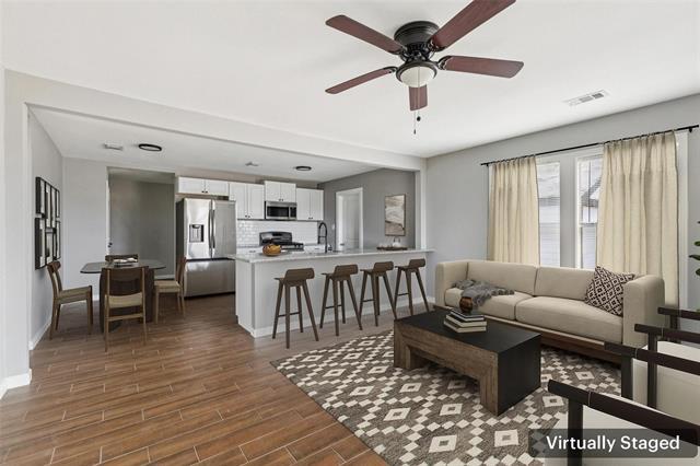 Photo - 410 Ayres St